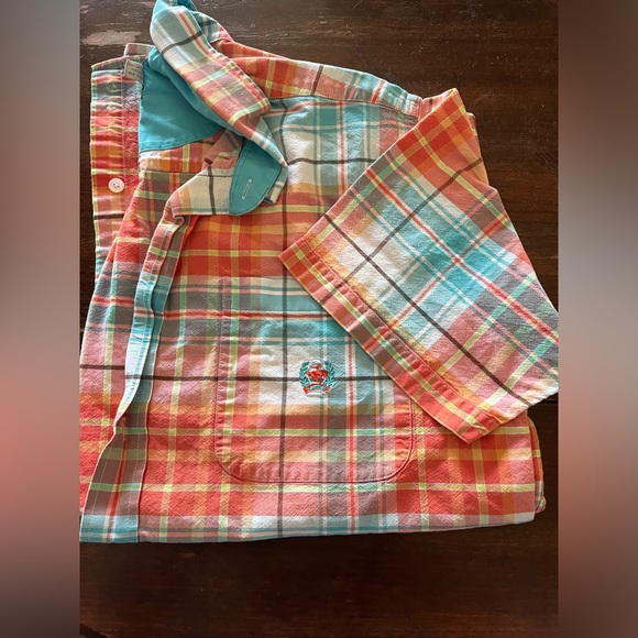 Cinch button down - Picture 2 of 3